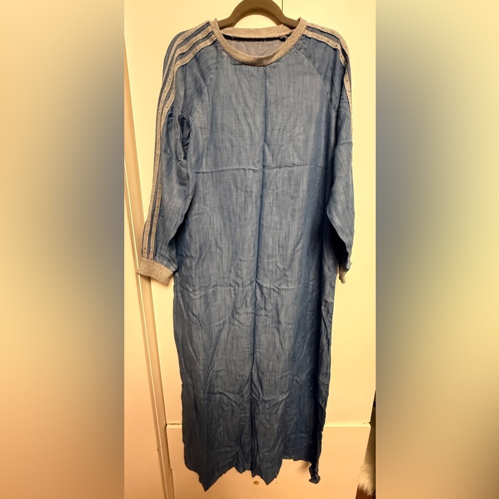 Women's Long Sleeve Blue Maxi Dress or long outside cover Fits Medium-Large